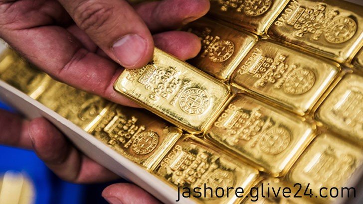 পাচারকারীর ফেলে যাওয়া ব্যাগে মিললো ৮২টি সোনার বার