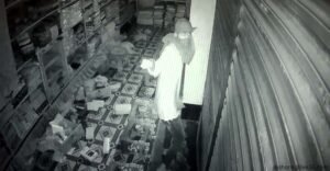  একরাতে ১৪ দোকানে চুরি যশোরে