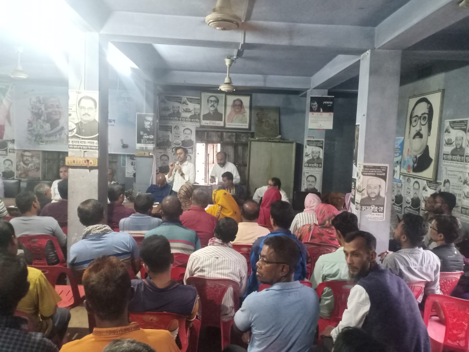 যশোর জেলার অভয়নগর উপজেলা আওয়ামীলীগের ভোট প্রার্থনা কর্মী (ক্যাম্পেইনার) প্রশিক্ষণ অনুষ্ঠিত